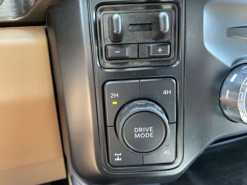 Used 2024 Ford F350 Lariat w/ Chrome Package AWD/4WD image 41