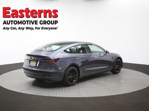 Used 2020 Tesla Model 3 Standard Range Plus RWD image 35