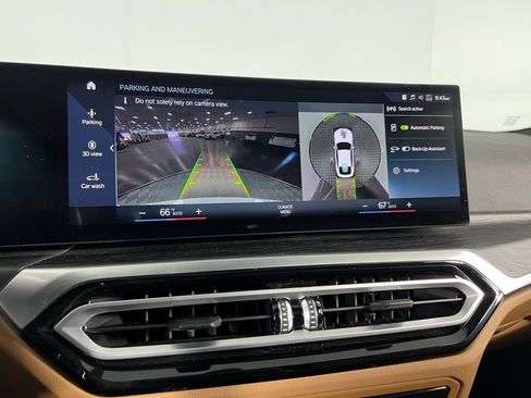 Used 2023 BMW i4 eDrive35 image 18