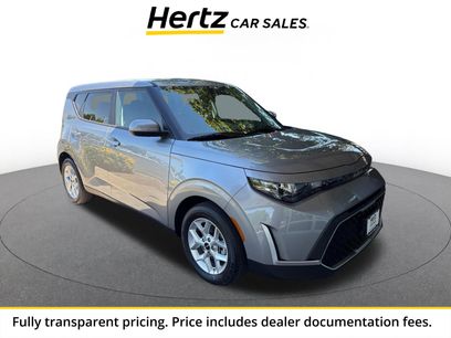 Used 2025 Kia Soul LX w/ LX Technology Package