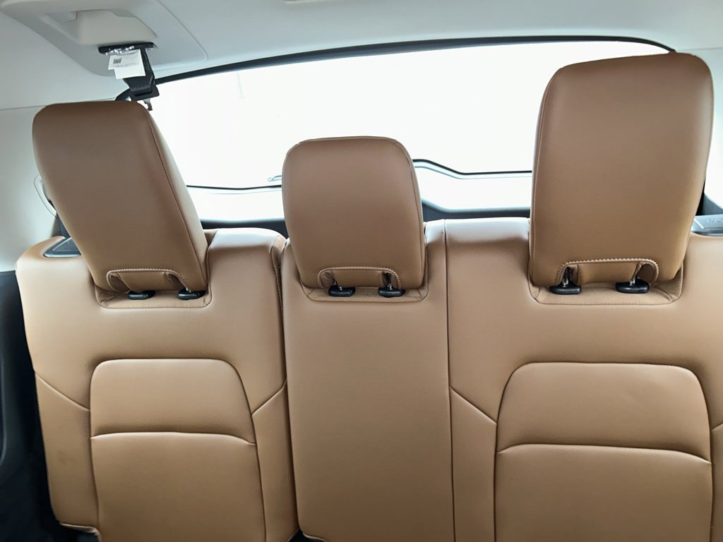 New 2026 Nissan Pathfinder Platinum w/ Cargo Package FWD image 23