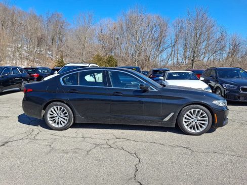 Used 2023 BMW 530i xDrive w/ Convenience Package AWD/4WD image 7