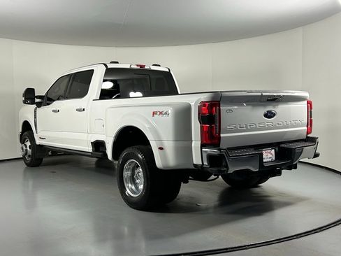 Used 2024 Ford F350 Lariat w/ Lariat Ultimate Package image 5