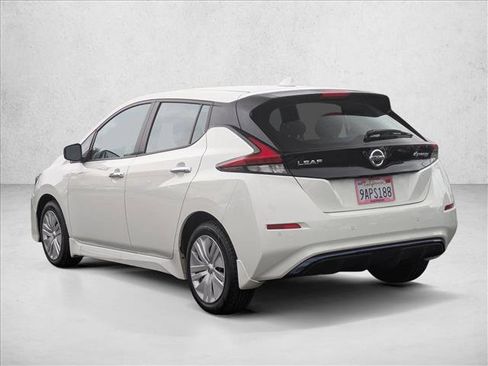 Used 2022 Nissan Leaf S image 7