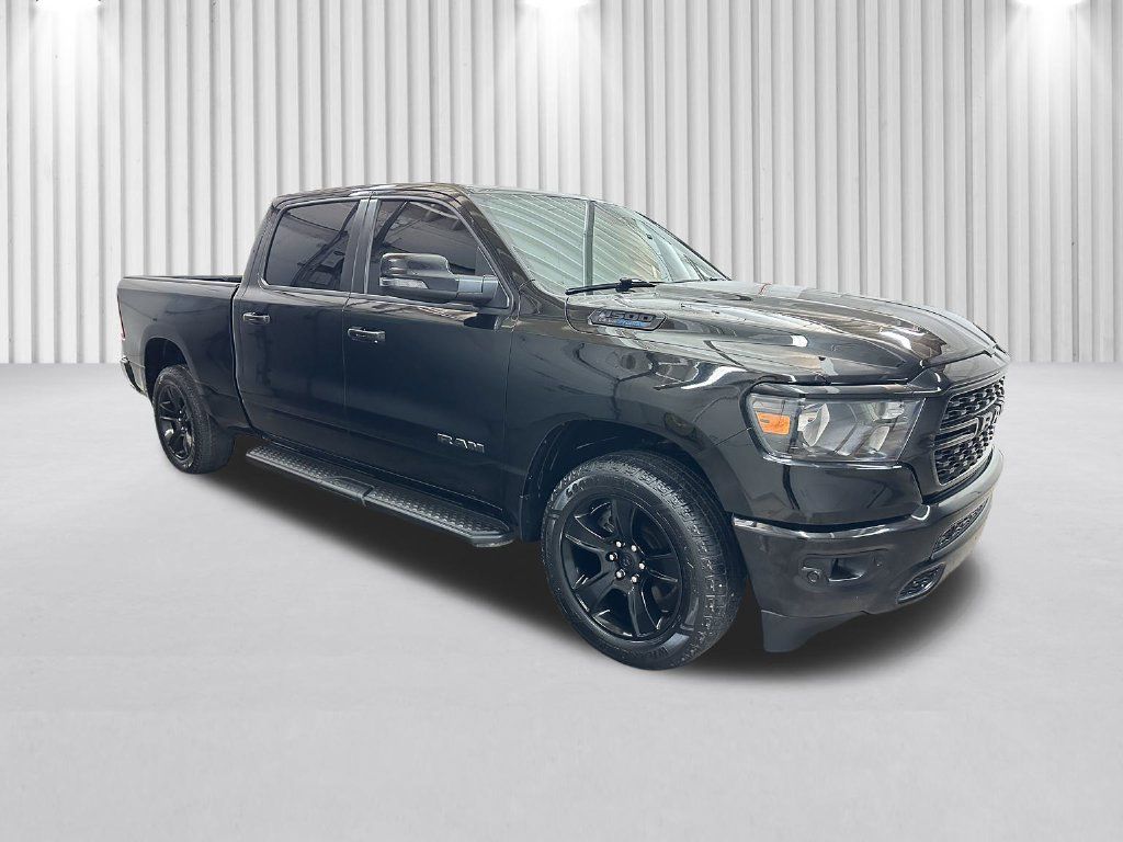 Used 2024 RAM 1500 Big Horn AWD/4WD image 2