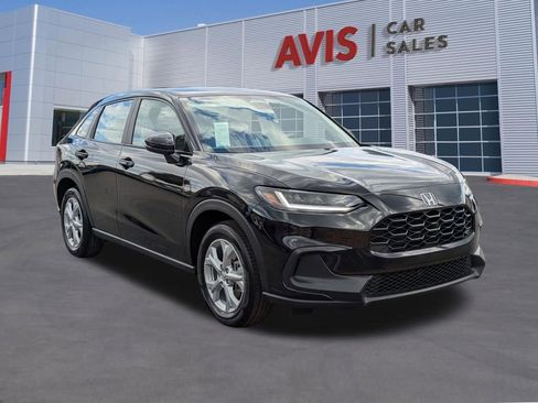 Used 2025 Honda HR-V LX image 3