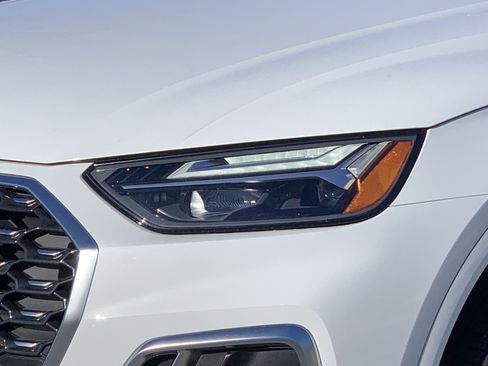 Certified 2024 Audi Q5 2.0T Premium Plus w/ Premium Plus Package image 6