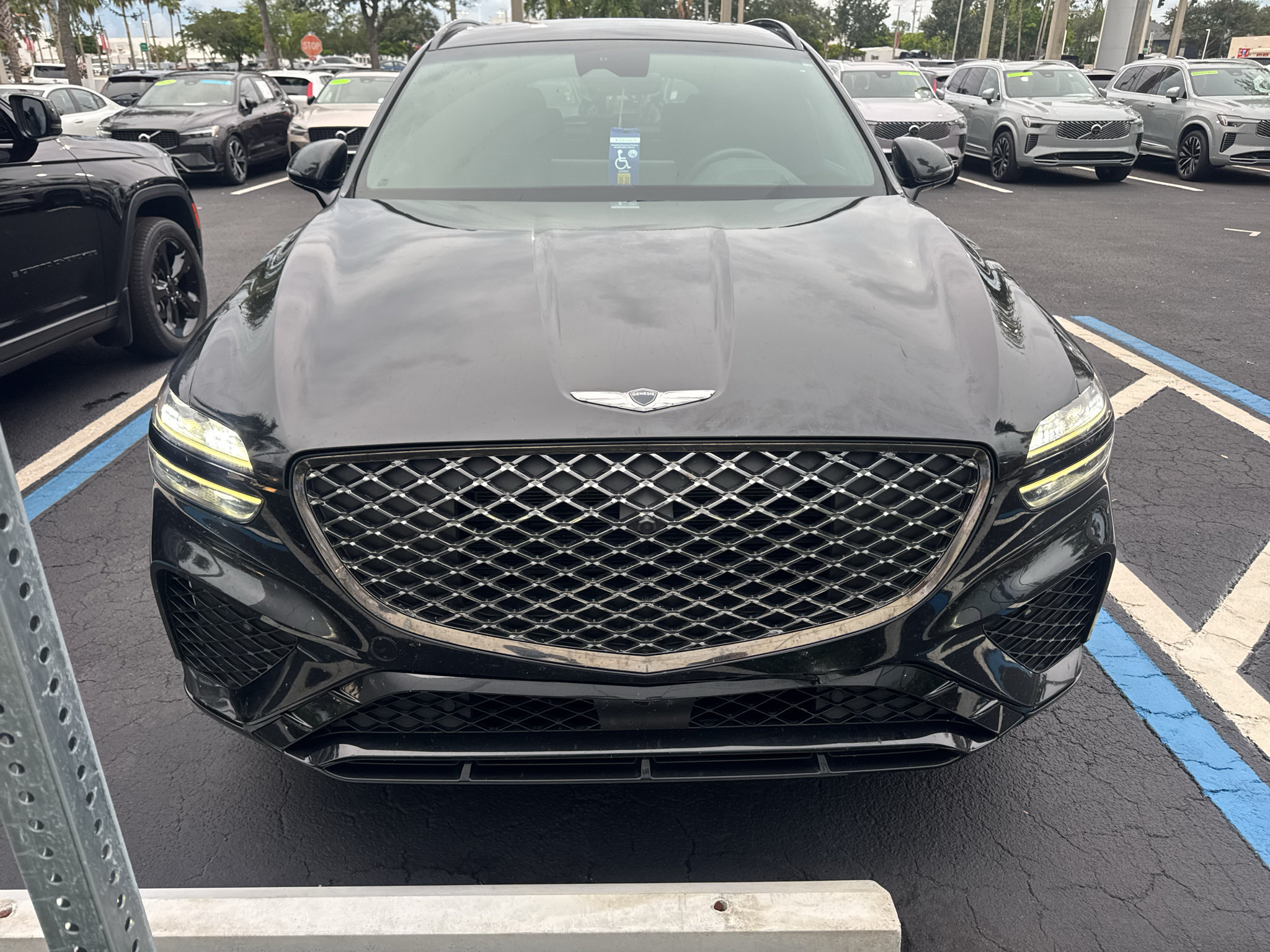 Used 2023 Genesis GV70 3.5T Sport w/ Sport Prestige Package AWD/4WD image 2