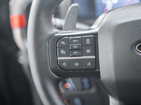 Used 2025 Ford F150 Raptor image 38