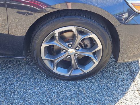 Used 2023 Chevrolet Malibu LT FWD image 10