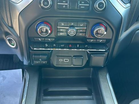 Used 2021 Chevrolet Silverado 1500 RST image 21