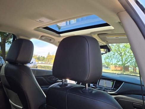 Used 2019 Buick Encore Essence w/ Experience Buick Package image 12