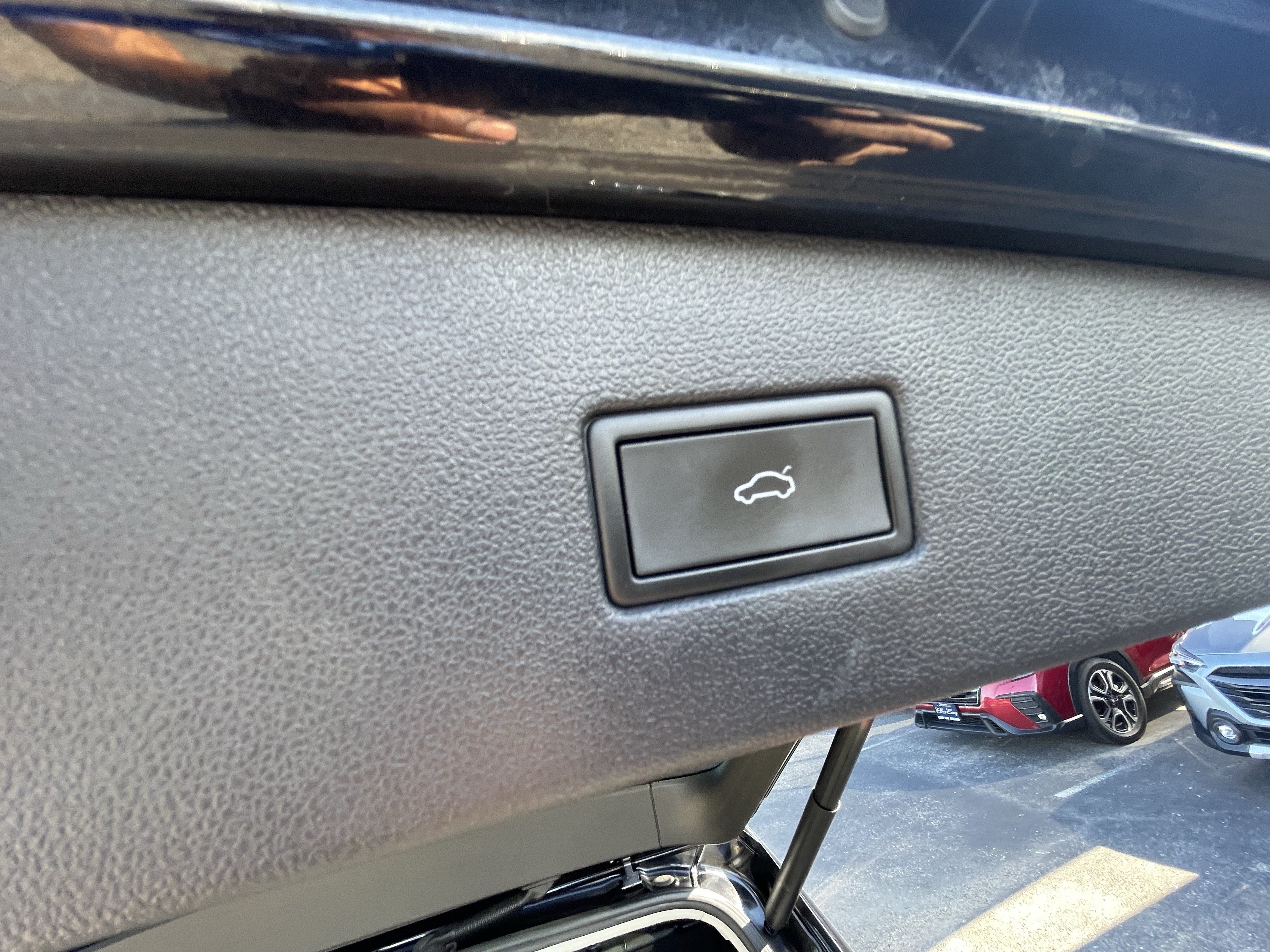 Used 2023 Volkswagen Tiguan SE FWD image 21