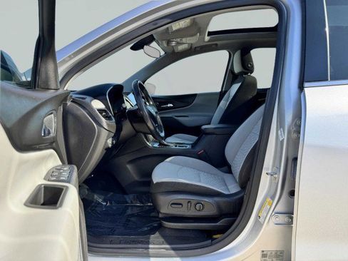 Used 2019 Chevrolet Equinox LT image 19
