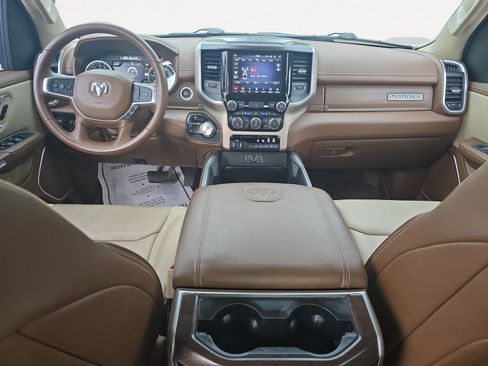 Used 2021 RAM 1500 Laramie AWD/4WD image 2