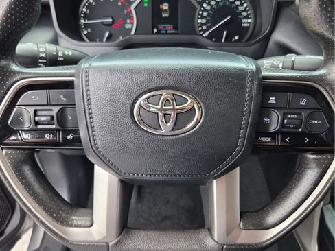 Used 2023 Toyota Tundra SR5 w/ SR5 Convenience Package AWD/4WD image 30