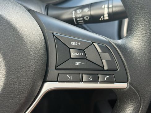 Used 2025 Nissan Versa SV w/ Trunk Package FWD image 21