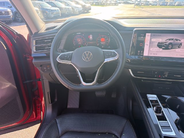 Certified 2024 Volkswagen Atlas SEL AWD/4WD image 15