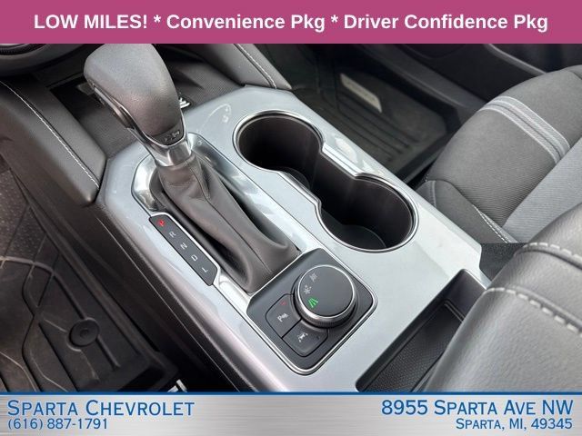 Used 2024 Chevrolet Blazer LT w/ Convenience Package FWD image 23