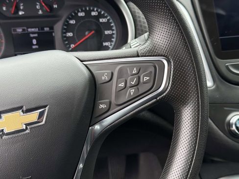 Used 2024 Chevrolet Malibu LT FWD image 24