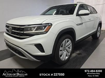 Used 2023 Volkswagen Atlas Cross Sport SE w/ Panoramic Sunroof Package