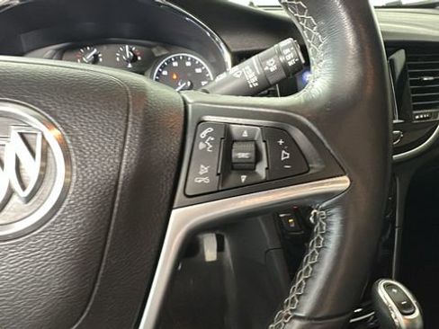 Used 2022 Buick Encore Preferred w/ Safety Package II AWD/4WD image 17