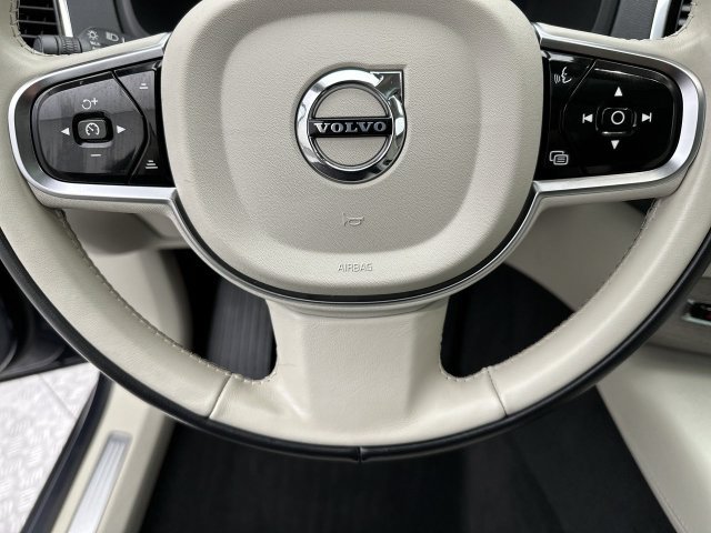 Certified 2025 Volvo XC90 B6 Plus w/ Protection Package Premier AWD/4WD image 14