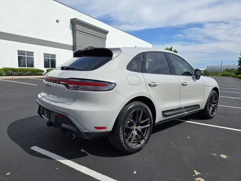 Used 2023 Porsche Macan Turbo AWD/4WD image 8