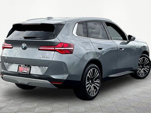 Used 2025 BMW X3 xDrive30i w/ Premium Package image 6