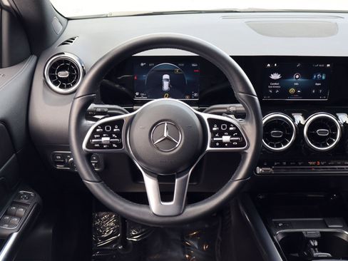 Used 2021 Mercedes-Benz GLA 250 image 15
