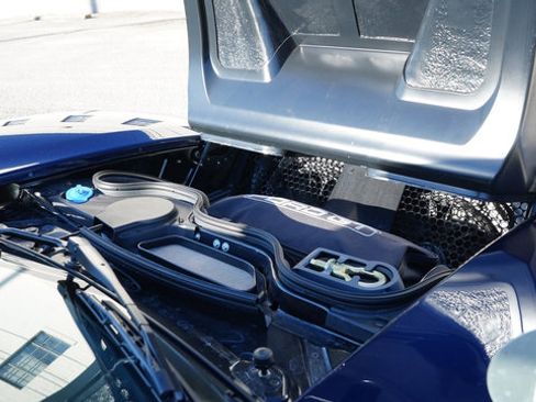 Used 2005 Ford GT image 38