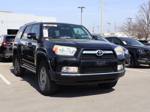 Used 2011 Toyota 4Runner SR5 image 47