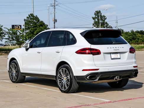 Used 2017 Porsche Cayenne Platinum Edition AWD/4WD image 11