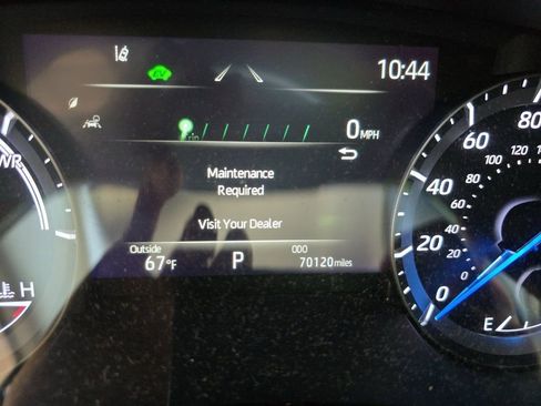 Used 2021 Toyota Highlander Platinum image 9