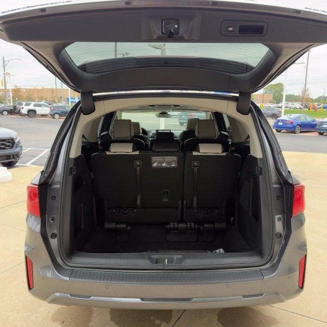 New 2027 Honda Odyssey Elite image 14
