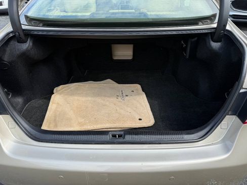 Used 2011 Lexus ES 350 FWD image 31