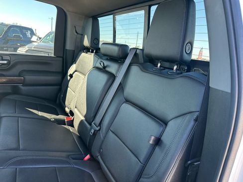 Used 2022 GMC Sierra 3500 SLT w/ SLT Premium Package AWD/4WD image 31