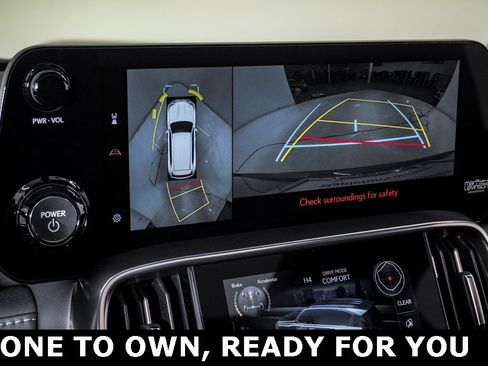 Used 2025 Lexus LX 700h Overtrail image 25