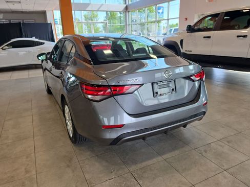 Used 2020 Nissan Sentra S w/ Trunk Package FWD image 8