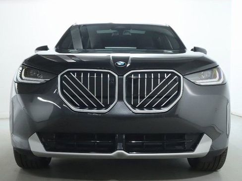 Certified 2025 BMW X3 xDrive30i w/ Premium Package image 6