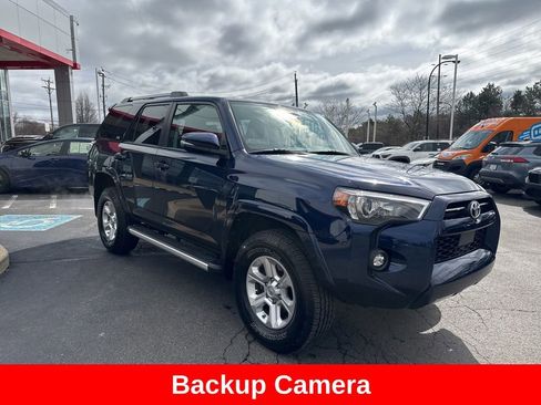 Used 2021 Toyota 4Runner SR5 Premium w/ Moonroof Package image 9