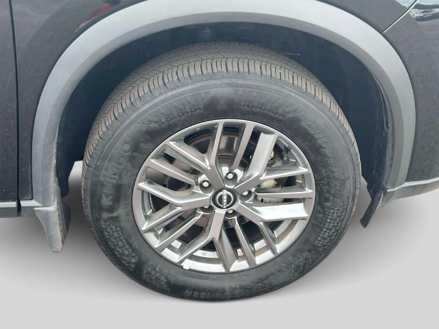 Used 2026 Nissan Rogue S AWD/4WD image 10