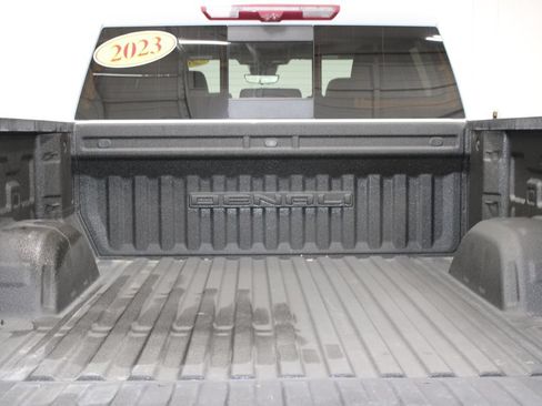 Used 2023 GMC Sierra 1500 Denali w/ Denali Reserve Package AWD/4WD image 22