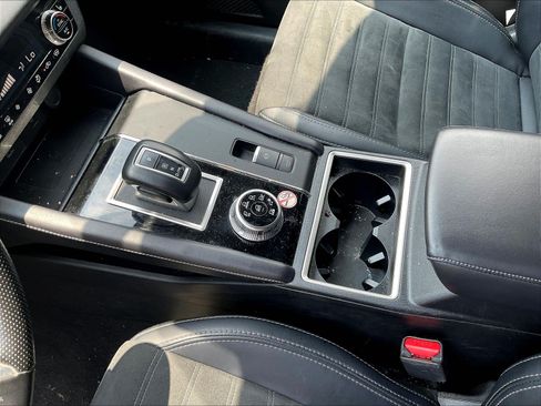 Used 2024 Mitsubishi Outlander SE Black Edition AWD/4WD image 18
