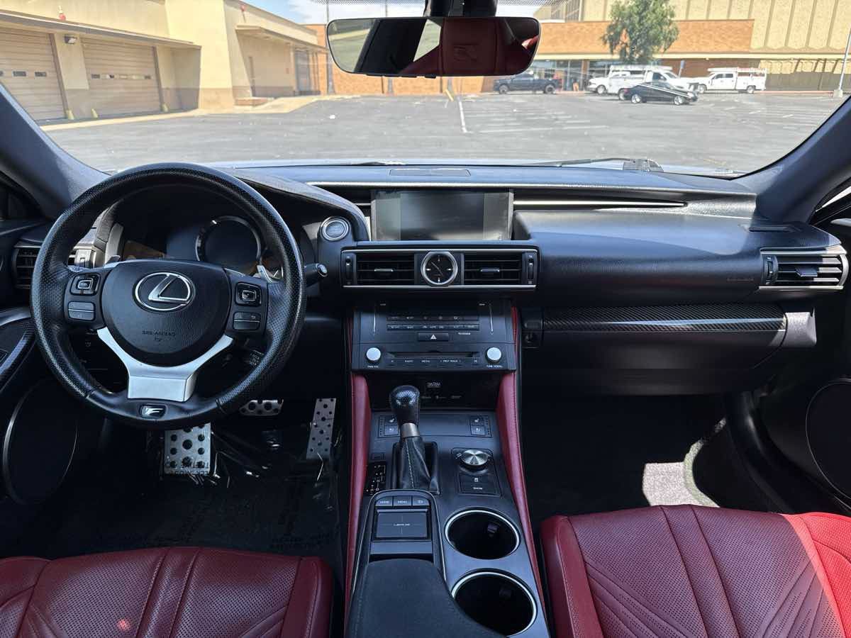 Used 2015 Lexus RC F w/ Premium Package RWD image 17