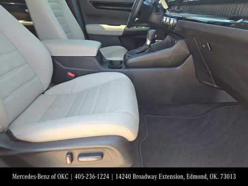 Used 2025 Honda CR-V EX-L image 12