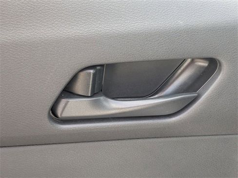 Used 2024 Nissan Altima 2.5 SV image 25