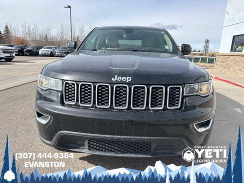 Used 2022 Jeep Grand Cherokee Laredo E image 8