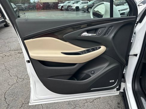 Used 2020 Buick Envision Premium w/ Driver Confidence Package image 11
