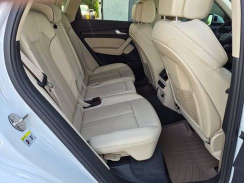 Used 2021 Audi Q5 2.0T Premium Plus w/ Premium Plus Package AWD/4WD image 24